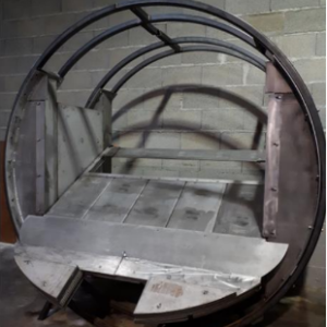 Vanne basculante hydrodynamique de stockage et régulation fabriquée par 3D EAU pour Orléans, testée en atelier en ouverture
